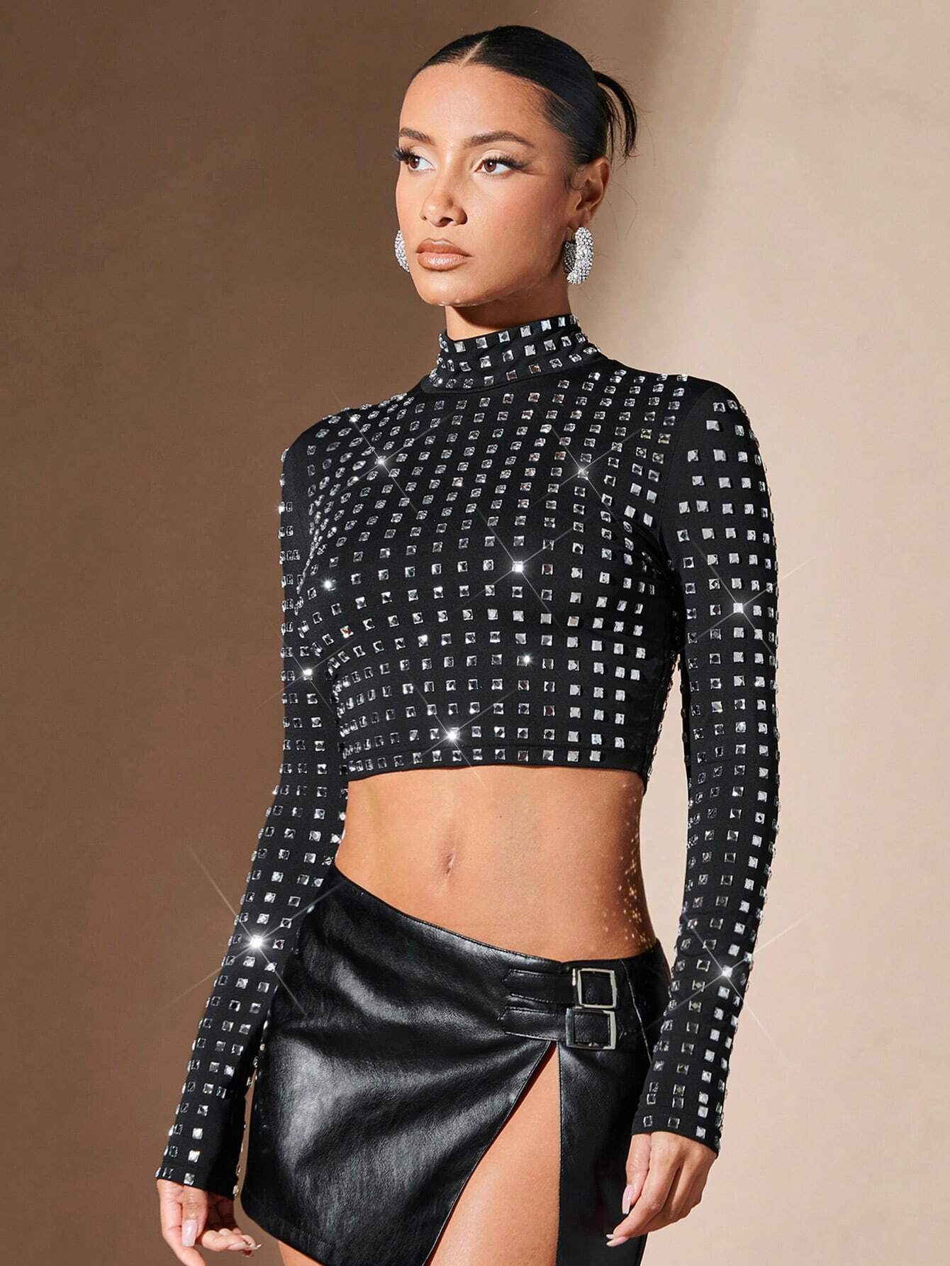 Cropped Manga Longa em Strass Gabriela